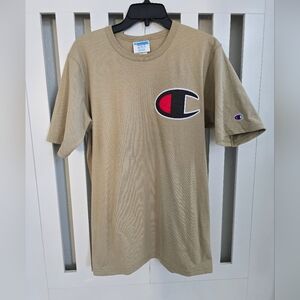 New Champion T-Shirt Classic Logo Patch Beige Tan Size Medium Mens